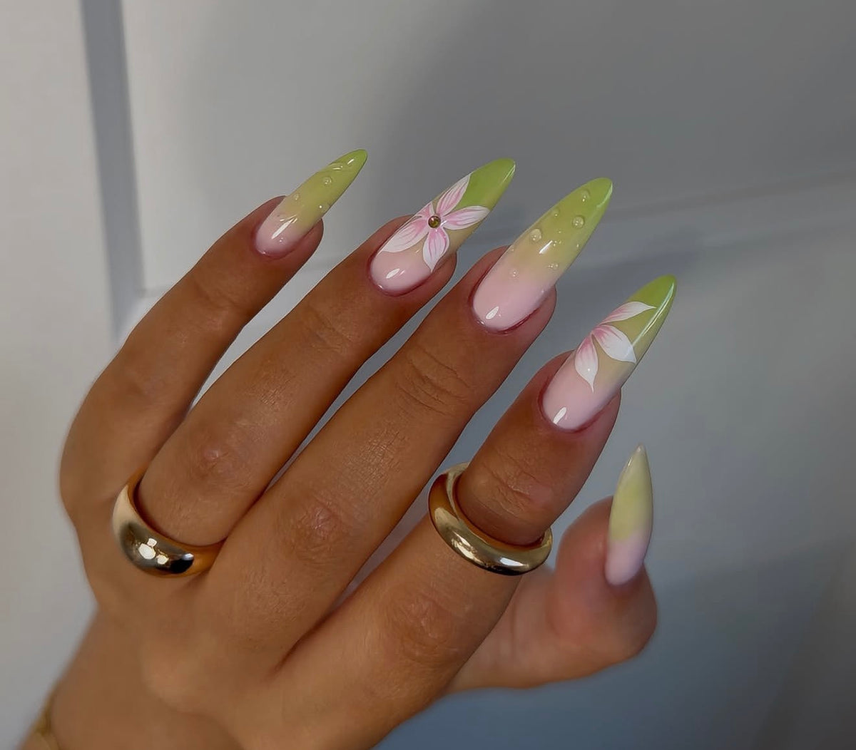 OMBRÉ PAINT LAB - SUMMER EDITION