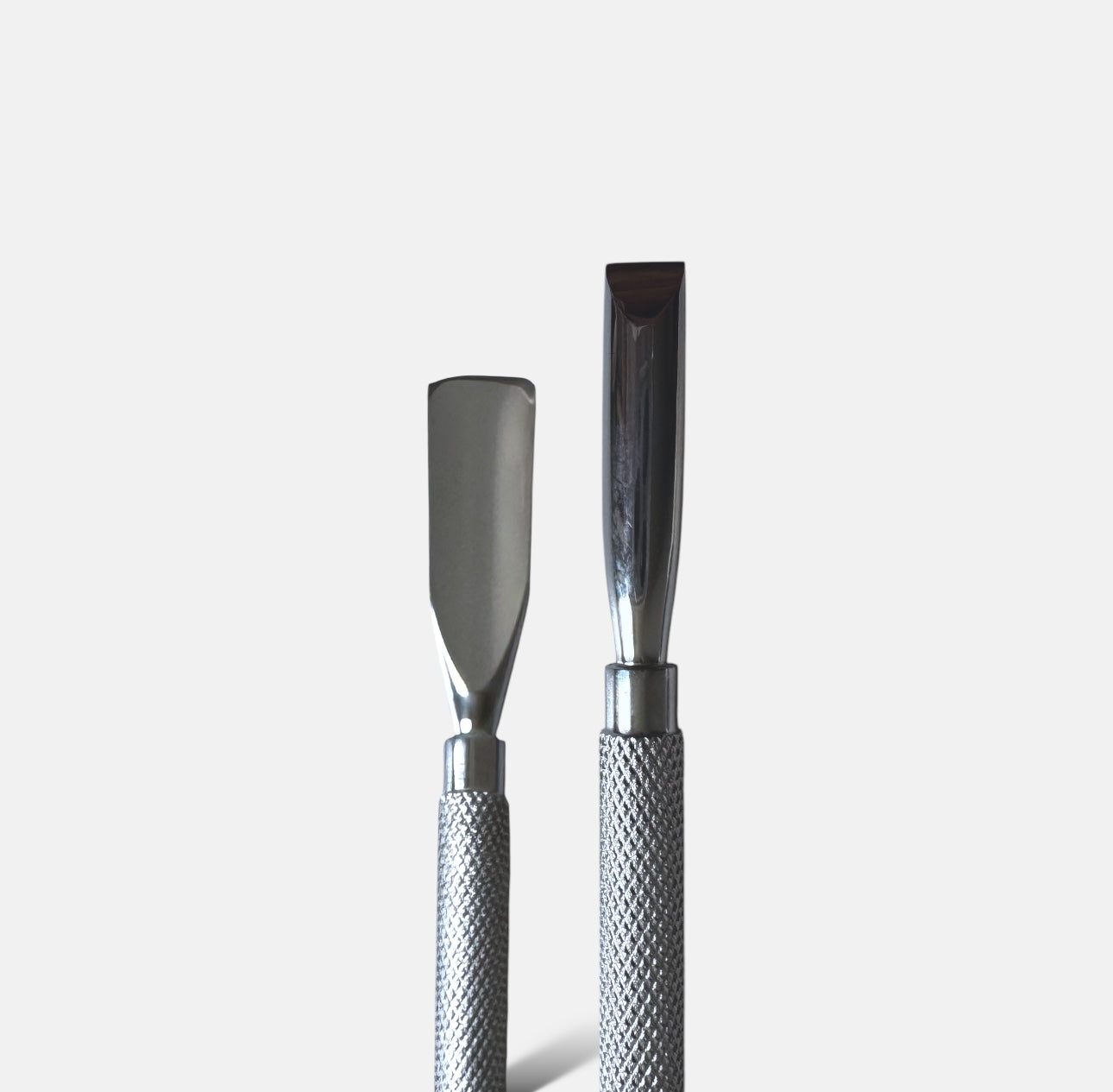 REPOUSSE CUTICULES - 1404